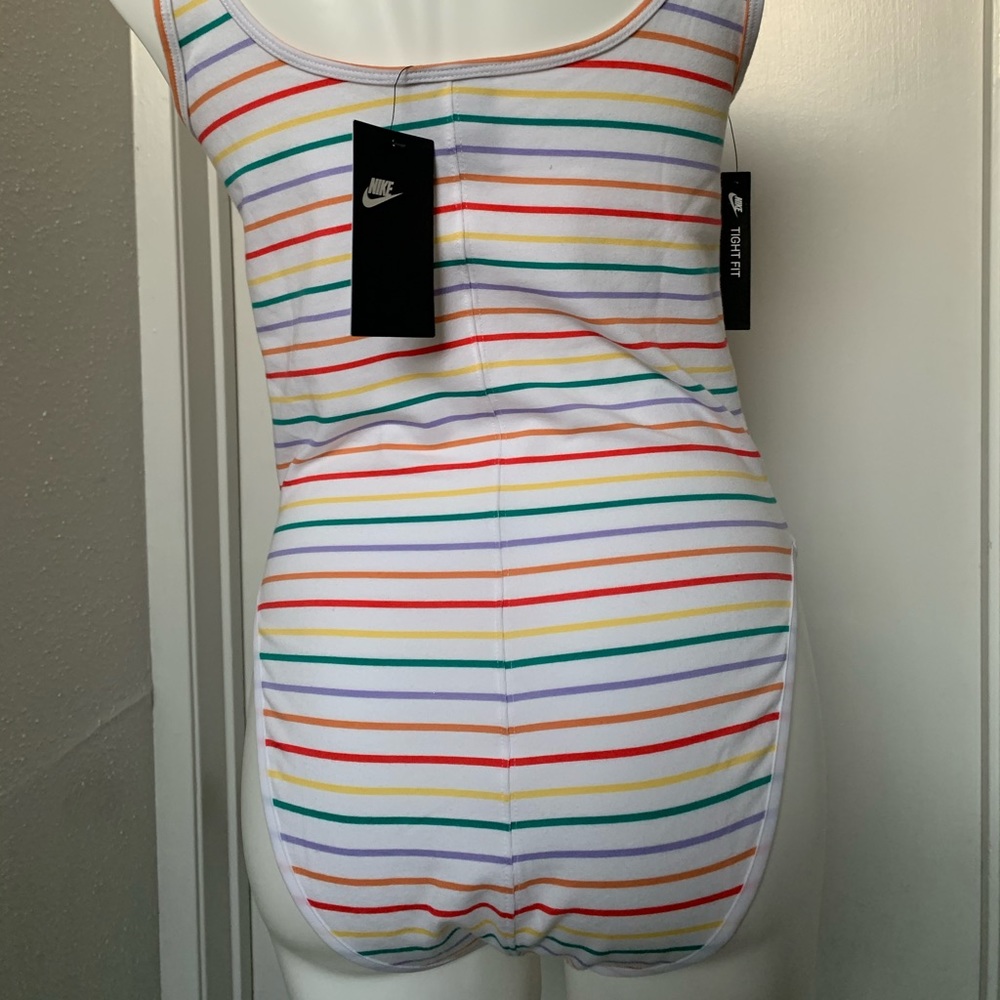 LMT: Nike Retro Femme All-Over Thin Stripe Bodysuit - Picture 5 of 14